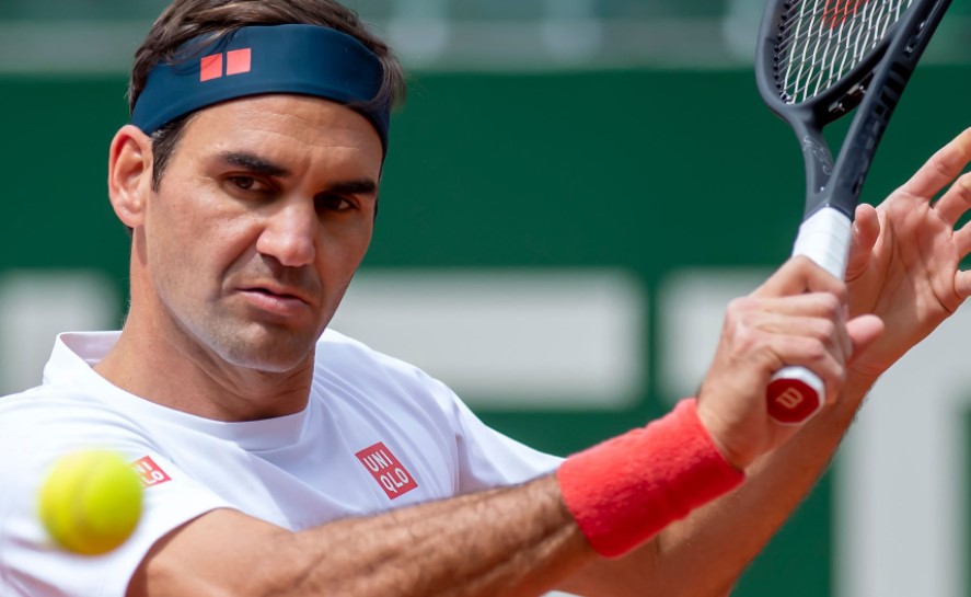 Roger Federer giành chiến thắng sau gần 4 tiếng thi đấu